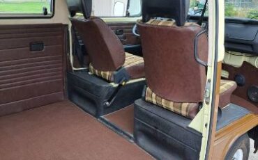 Volkswagen-Transporter-1978-18