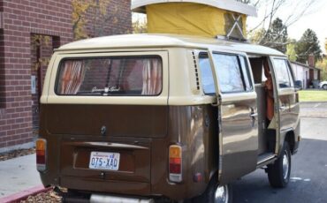 Volkswagen-Transporter-1978-Brown-Brown
