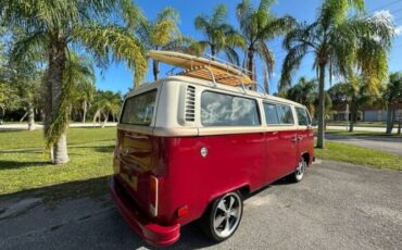 Volkswagen-Transporter-1979-Burgundy-Tan-14