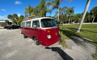 Volkswagen-Transporter-1979-Burgundy-Tan-18