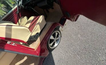 Volkswagen-Transporter-1979-Burgundy-Tan-4