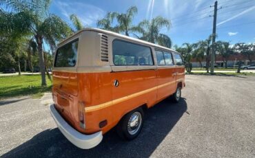 Volkswagen-Transporter-1979-Orange-9