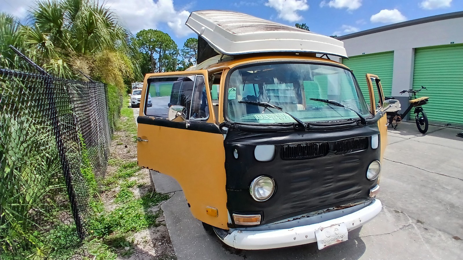 Volkswagen-Type-2-1972-4