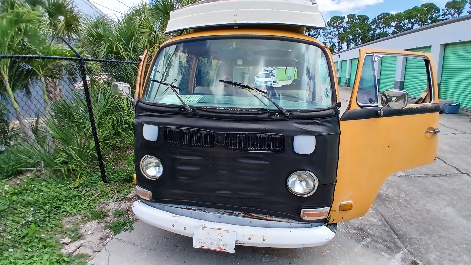 Volkswagen-Type-2-1972-5