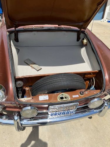 Volkswagen-Type-3-1969-Brown-5