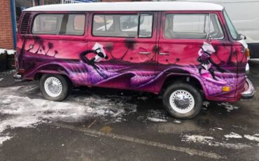 Volkswagen-Van-1977-4