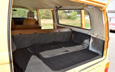 Volkswagen-Van-1977-Orange-40