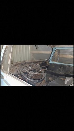 Volkswagen-Vanagon-1977