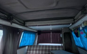 Volkswagen-Vanagon-1980-Brown-14