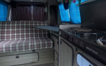 Volkswagen-Vanagon-1980-Brown-15