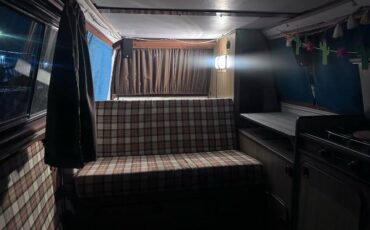 Volkswagen-Vanagon-1980-Brown-8