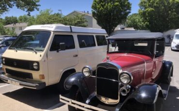Volkswagen-Vanagon-1980-Creme-Brown-2