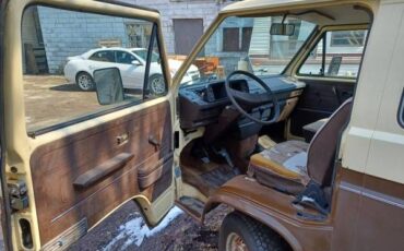 Volkswagen-Vanagon-1981-Brown-Brown-12