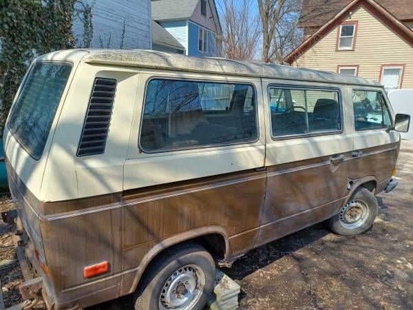 Volkswagen-Vanagon-1981-Brown-Brown-3