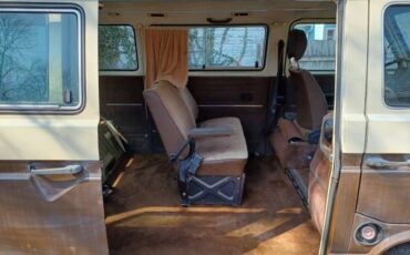 Volkswagen-Vanagon-1981-Brown-Brown-7