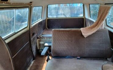 Volkswagen-Vanagon-1981-Brown-Brown-9