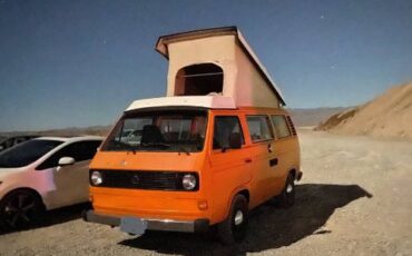Volkswagen-Vanagon-1981-Orange-10
