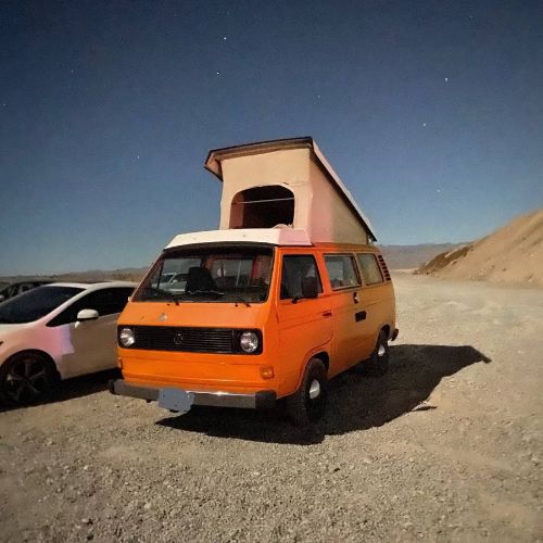Volkswagen-Vanagon-1981-Orange-10