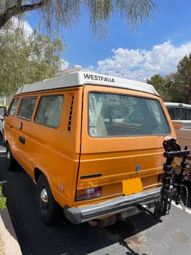 Volkswagen-Vanagon-1981-Orange-6