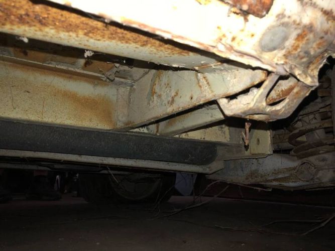 Volkswagen-Vanagon-1981-Tan-Tan-30