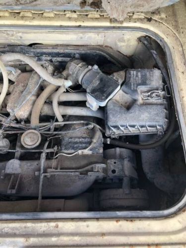 Volkswagen-Vanagon-1981-Tan-Tan-34
