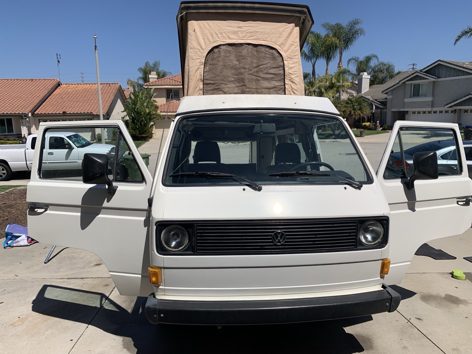 Volkswagen-Vanagon-1982-1
