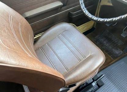 Volkswagen-Vanagon-1982-20
