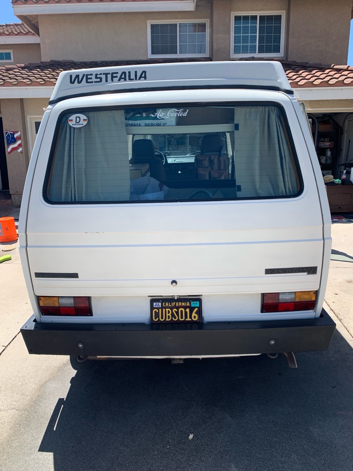 Volkswagen-Vanagon-1982-3