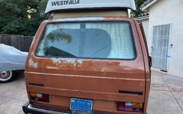 Volkswagen-Vanagon-1982-4