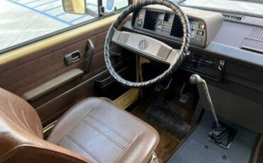 Volkswagen-Vanagon-1982-6