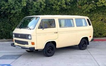 Volkswagen-Vanagon-1982-Custom-10