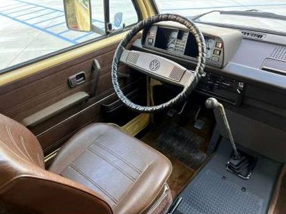 Volkswagen-Vanagon-1982-Custom-4