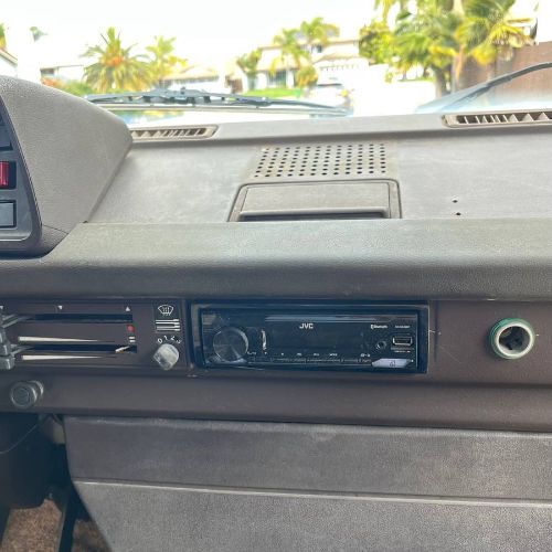 Volkswagen-Vanagon-1983-White-14