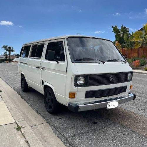 Volkswagen-Vanagon-1983-White-3