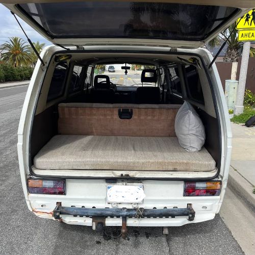 Volkswagen-Vanagon-1983-White-5