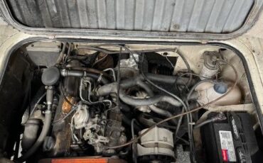 Volkswagen-Vanagon-1983-White-7