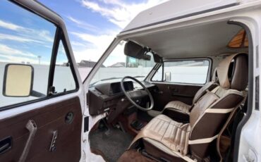 Volkswagen-Vanagon-1983-White-Brown-10