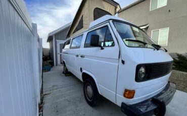 Volkswagen-Vanagon-1983-White-Brown-11
