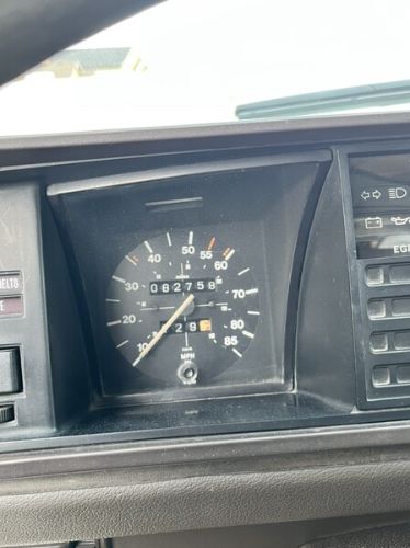 Volkswagen-Vanagon-1983-White-Brown-12