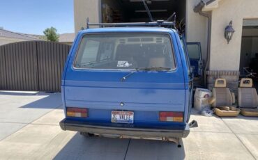 Volkswagen-Vanagon-1984-7