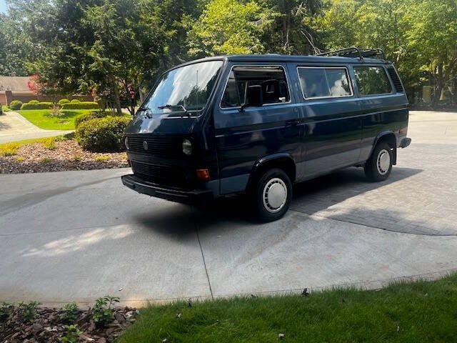 Volkswagen-Vanagon-1984-Monaco-2-Tone-Blue-Blue-10