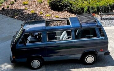 Volkswagen-Vanagon-1984-Monaco-2-Tone-Blue-Blue-2