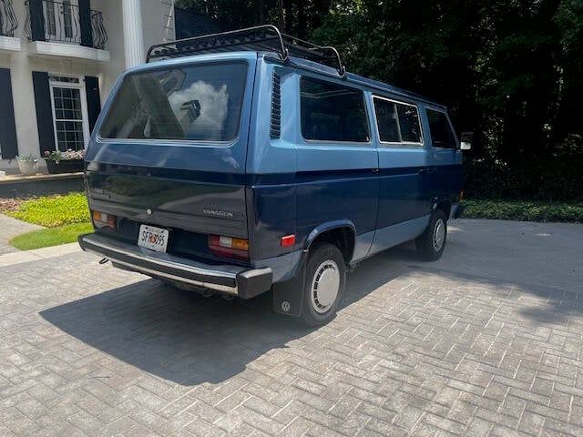Volkswagen-Vanagon-1984-Monaco-2-Tone-Blue-Blue-7