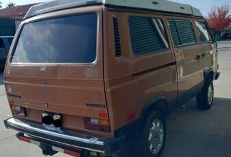 Volkswagen-Vanagon-1984-Tan-Black-8