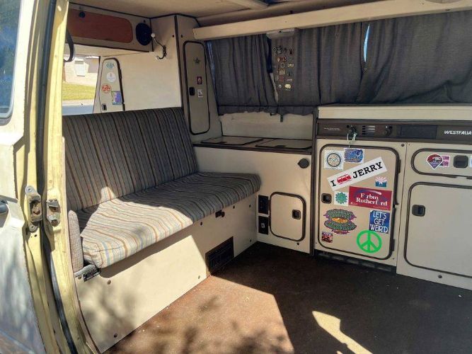 Volkswagen-Vanagon-1984-White-3