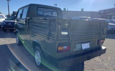 Volkswagen-Vanagon-1985-15