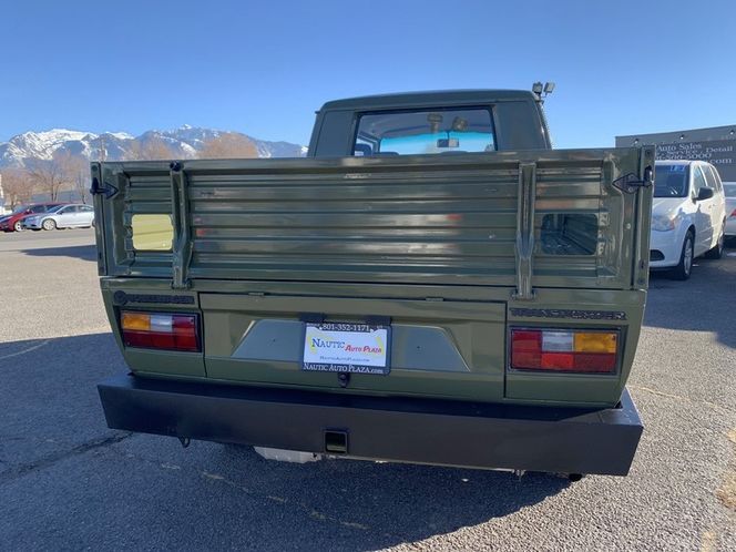 Volkswagen-Vanagon-1985-17