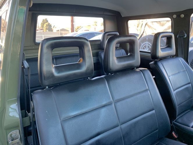 Volkswagen-Vanagon-1985-6