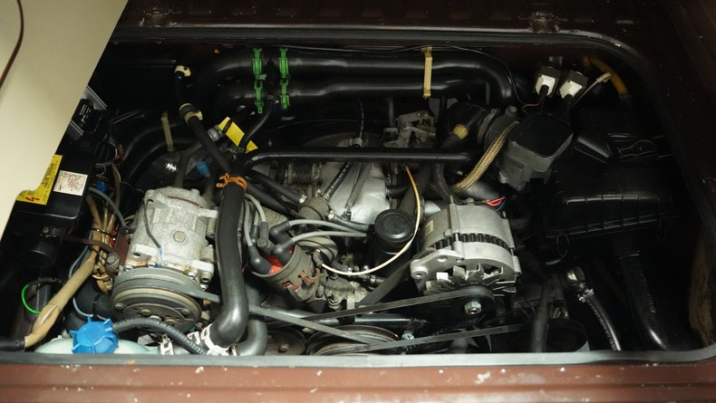Volkswagen-Vanagon-1985-Agate-Brown-Beige-1