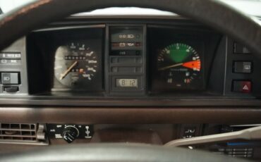 Volkswagen-Vanagon-1985-Agate-Brown-Beige-16